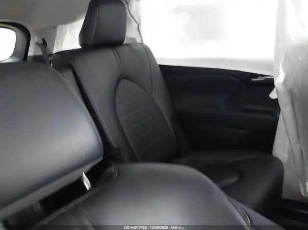 5TDKDRAH9PS048500 2023 TOYOTA HIGHLANDER - Image 8