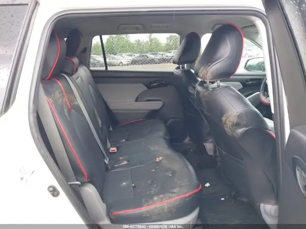 5TDKDRAH9PS504513 2023 TOYOTA HIGHLANDER - Image 8