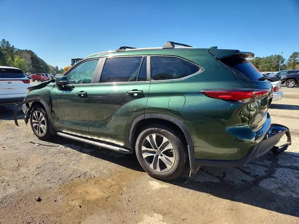 5TDKDRAH9PS508822 2023 TOYOTA HIGHLANDER - Image 2