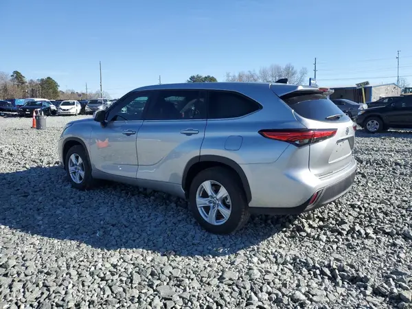 5TDKDRAH9PS524521 2023 TOYOTA HIGHLANDER - Image 2