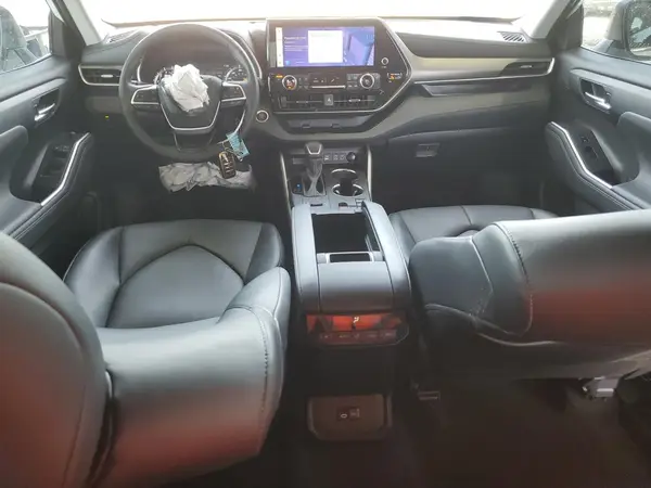 5TDKDRAH9RS053120 2024 TOYOTA HIGHLANDER - Image 8