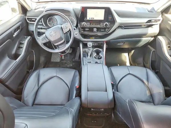 5TDKDRAH9RS531097 2024 TOYOTA HIGHLANDER - Image 8