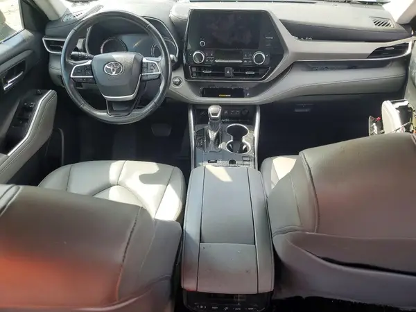 5TDKDRAHXPS004716 2023 TOYOTA HIGHLANDER - Image 8