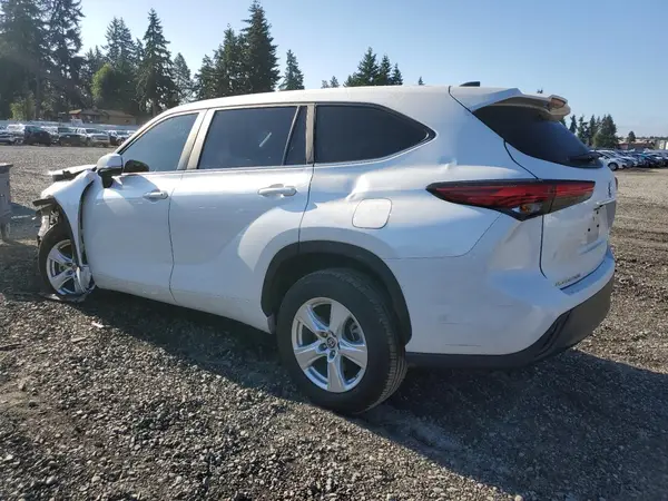 5TDKDRAHXPS004845 2023 TOYOTA HIGHLANDER - Image 2