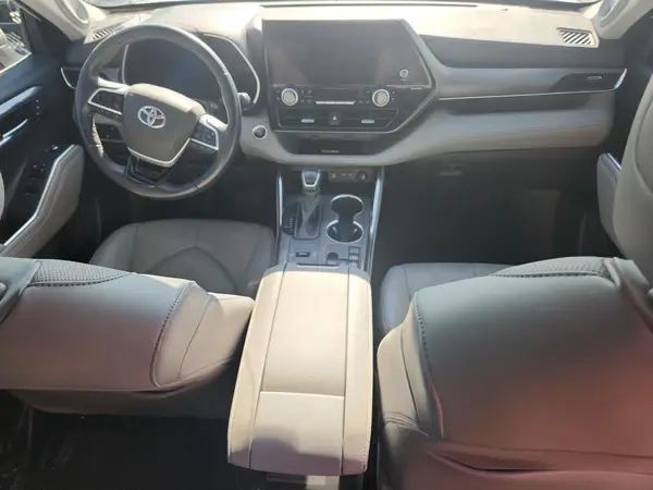 5TDKDRAHXPS011147 2023 TOYOTA HIGHLANDER - Image 8