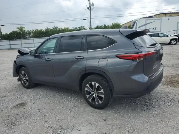 5TDKDRAHXPS021273 2023 TOYOTA HIGHLANDER - Image 2