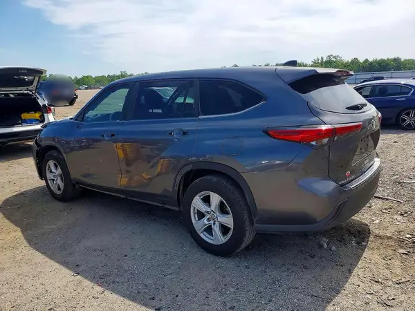 5TDKDRAHXPS025825 2023 TOYOTA HIGHLANDER - Image 2