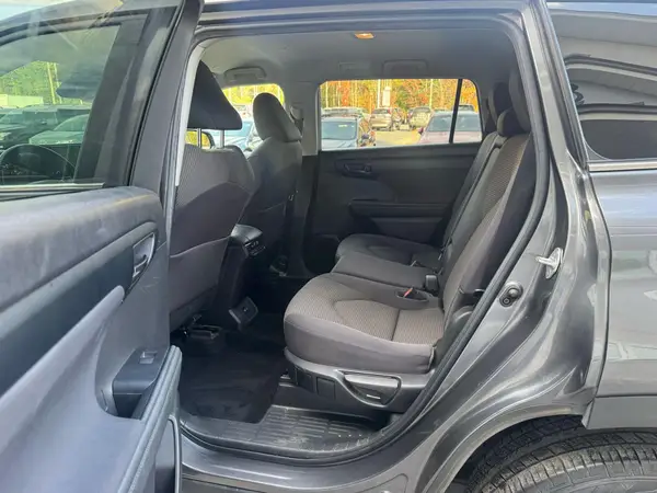 5TDKDRAHXPS500647 2023 TOYOTA HIGHLANDER - Image 8