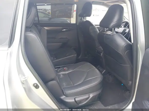 5TDKDRAHXPS508537 2023 TOYOTA HIGHLANDER - Image 8