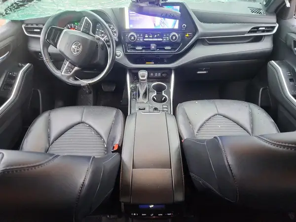 5TDKDRAHXPS514628 2023 TOYOTA HIGHLANDER - Image 8