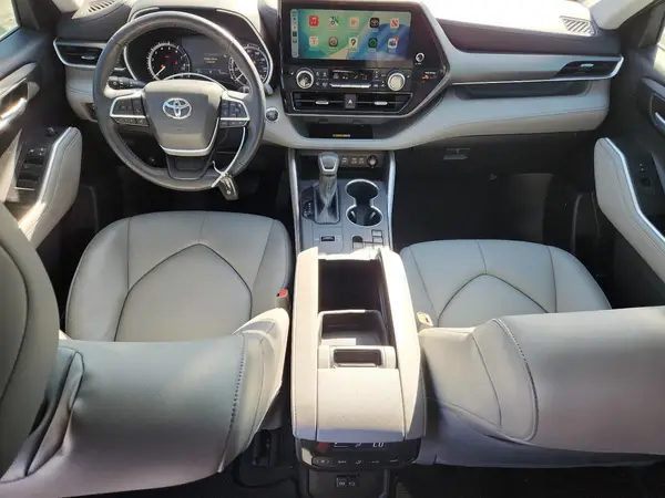 5TDKDRAHXPS519148 2023 TOYOTA HIGHLANDER - Image 8