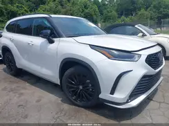 5TDKDRAHXPS520803 2023 TOYOTA HIGHLANDER