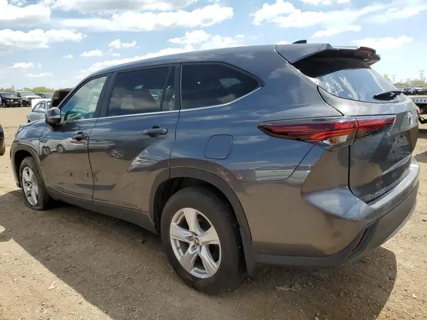 5TDKDRAHXRS050808 2024 TOYOTA HIGHLANDER - Image 2