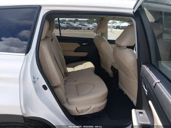 5TDKDRAHXRS052753 2024 TOYOTA HIGHLANDER - Image 8