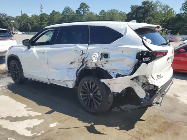 5TDKDRAHXRS531531 2024 TOYOTA HIGHLANDER - Image 2