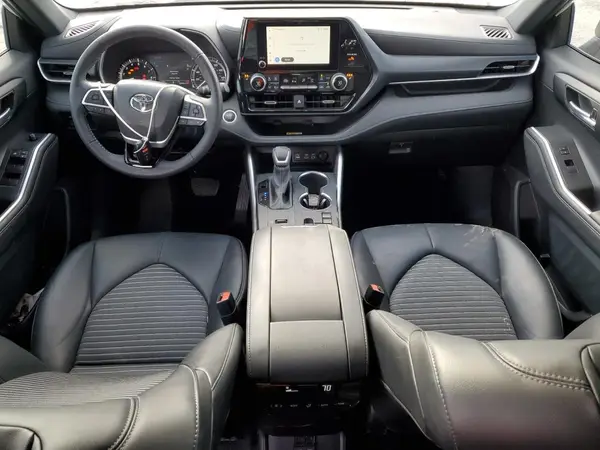5TDKDRAHXRS531559 2024 TOYOTA HIGHLANDER - Image 8