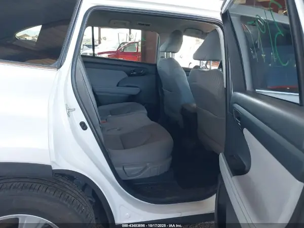 5TDKDRAHXRS546126 2024 TOYOTA HIGHLANDER - Image 8