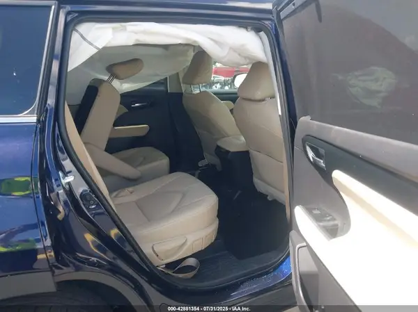 5TDKDRAHXSS555575 2025 TOYOTA HIGHLANDER - Image 8