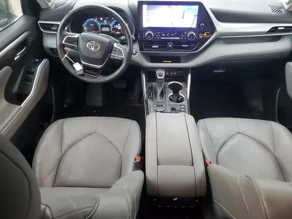 5TDKDRBH0PS003167 2023 TOYOTA HIGHLANDER - Image 8