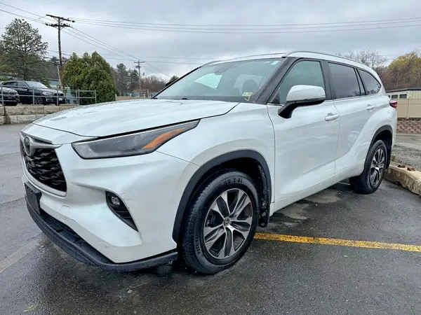 5TDKDRBH0PS005064 2023 TOYOTA HIGHLANDER - Image 1