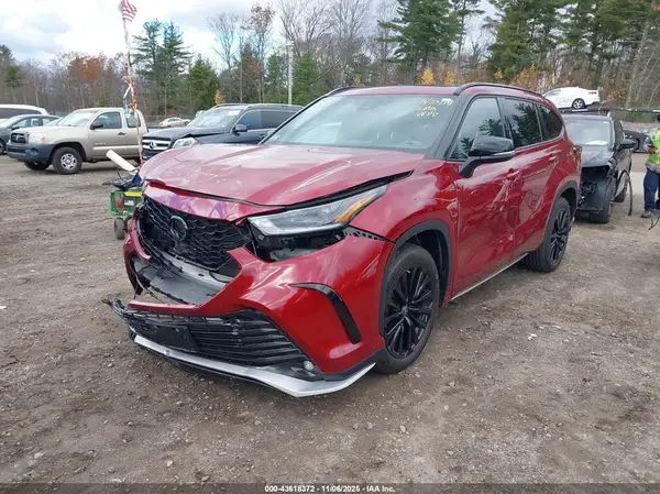 5TDKDRBH0PS007364 2023 TOYOTA HIGHLANDER - Image 2