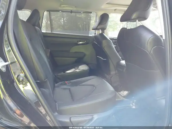 5TDKDRBH0PS029395 2023 TOYOTA HIGHLANDER - Image 8