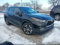 5TDKDRBH0PS029512 2023 TOYOTA HIGHLANDER