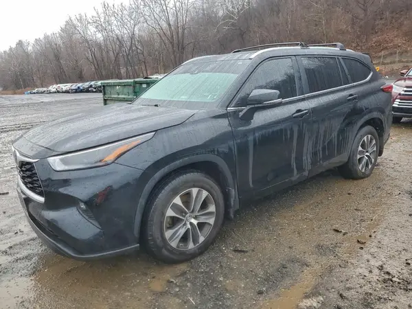 5TDKDRBH0PS037061 2023 TOYOTA HIGHLANDER - Image 1