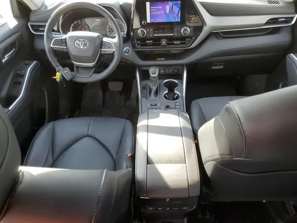 5TDKDRBH0PS527435 2023 TOYOTA HIGHLANDER - Image 8