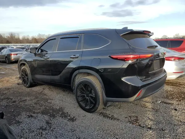 5TDKDRBH0PS528293 2023 TOYOTA HIGHLANDER - Image 2