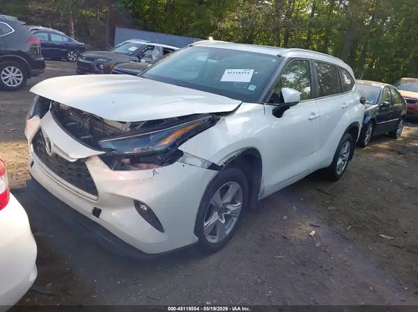 5TDKDRBH0RS545436 2024 TOYOTA HIGHLANDER - Image 2
