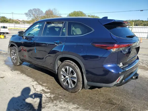 5TDKDRBH0RS564648 2024 TOYOTA HIGHLANDER - Image 2