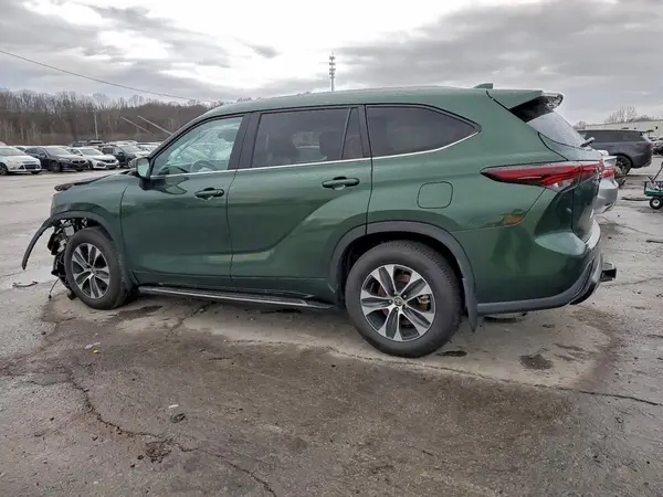 5TDKDRBH0RS572328 2024 TOYOTA HIGHLANDER - Image 2