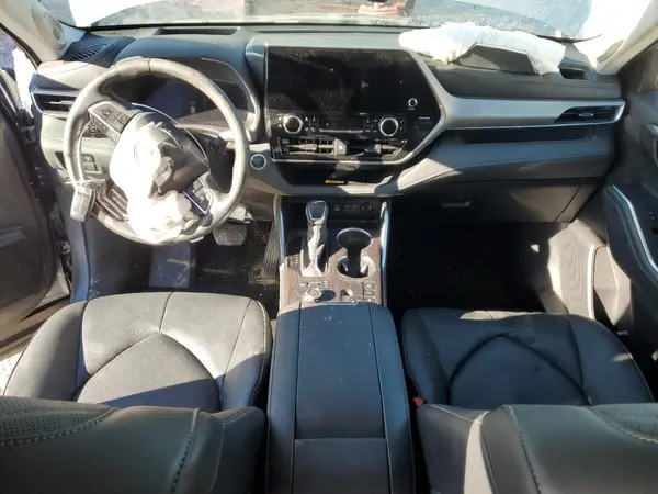 5TDKDRBH0RS575097 2024 TOYOTA HIGHLANDER - Image 8