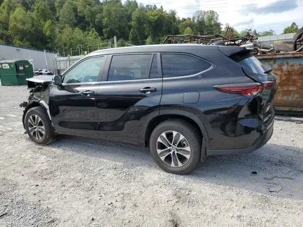 5TDKDRBH0SS576384 2025 TOYOTA HIGHLANDER - Image 2