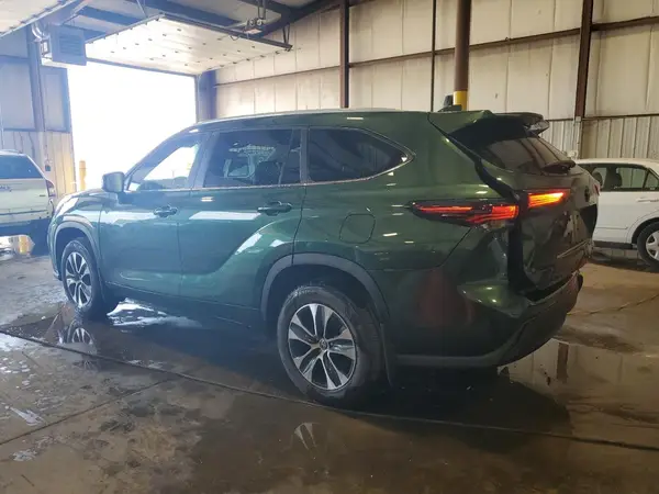 5TDKDRBH0SS580984 2025 TOYOTA HIGHLANDER - Image 2