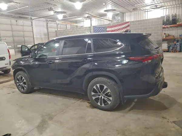 5TDKDRBH0SS582380 2025 TOYOTA HIGHLANDER - Image 2