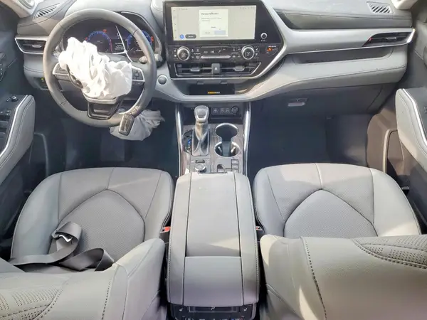 5TDKDRBH0SS583254 2025 TOYOTA HIGHLANDER - Image 8