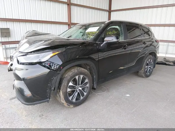 5TDKDRBH0SS584341 2025 TOYOTA HIGHLANDER - Image 2