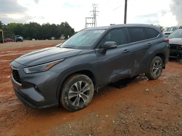 5TDKDRBH1PS003856 2023 TOYOTA HIGHLANDER - Image 1