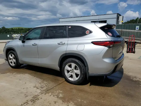 5TDKDRBH1PS014646 2023 TOYOTA HIGHLANDER - Image 2