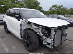 5TDKDRBH1PS017465 2023 TOYOTA HIGHLANDER