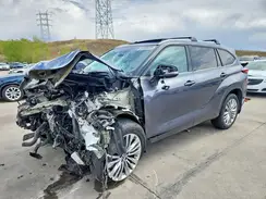 5TDKDRBH1PS039479 2023 TOYOTA HIGHLANDER