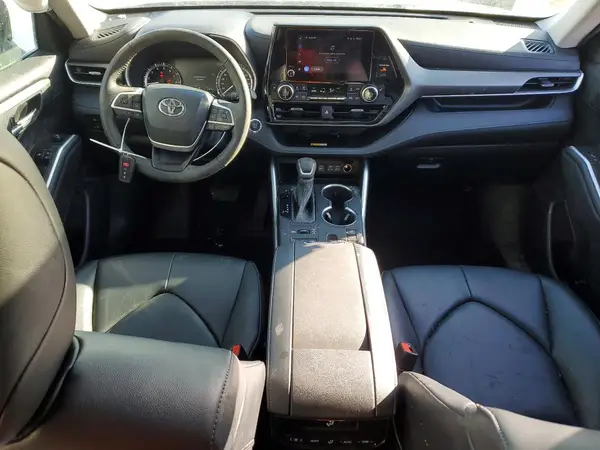 5TDKDRBH1PS046948 2023 TOYOTA HIGHLANDER - Image 8