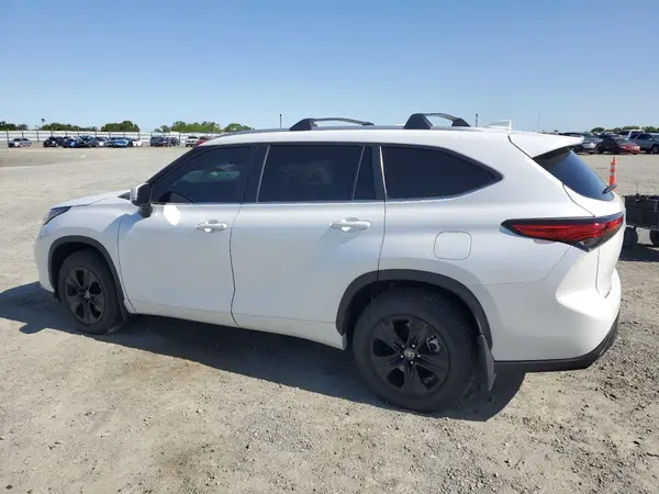 5TDKDRBH1PS503192 2023 TOYOTA HIGHLANDER - Image 2