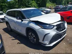 5TDKDRBH1PS516640 2023 TOYOTA HIGHLANDER