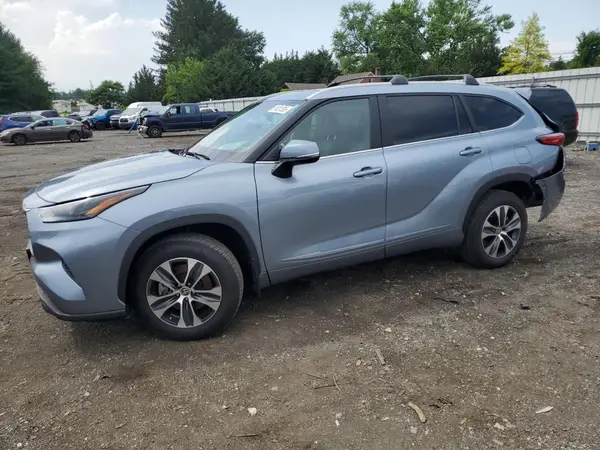5TDKDRBH1PS520834 2023 TOYOTA HIGHLANDER - Image 1