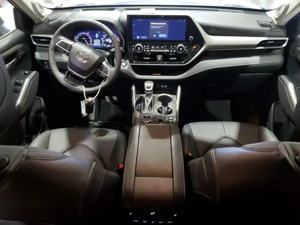 5TDKDRBH1RS528497 2024 TOYOTA HIGHLANDER - Image 8
