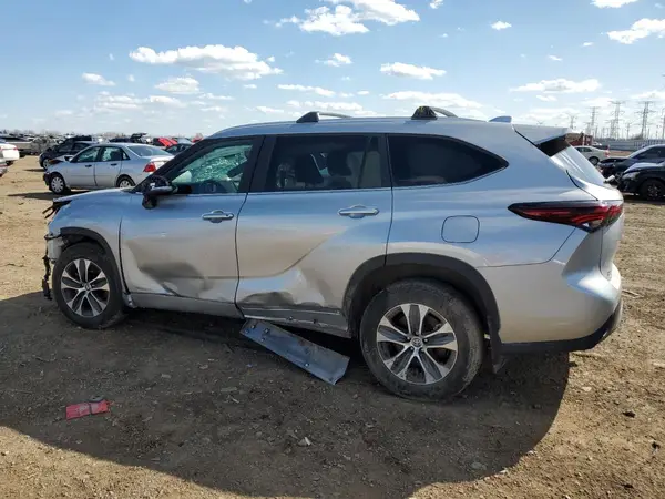 5TDKDRBH1RS533442 2024 TOYOTA HIGHLANDER - Image 2