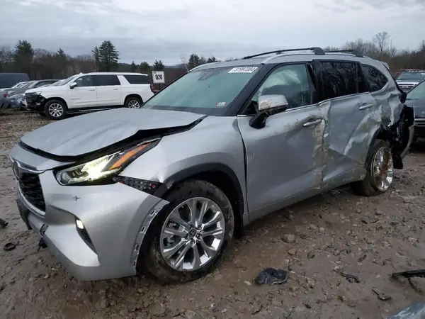 5TDKDRBH1RS539242 2024 TOYOTA HIGHLANDER - Image 1